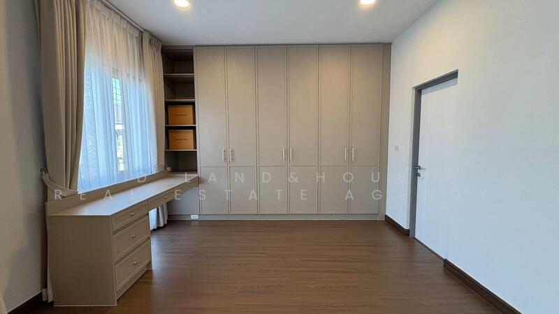 The City Bangna, Samut Prakan, Bang Phli Yai, Bang Kaeo, Bang Plee, Samut Prakan, 4 Bedrooms, 313 sqm, Single Detached House For Rent, by YTD Land&houses Real Estate Agency, 11793255 - DDproperty.com