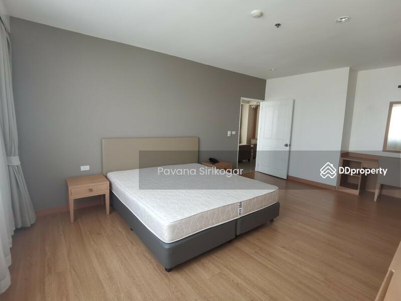 For Rent - Charoenjai Place, Bangkok