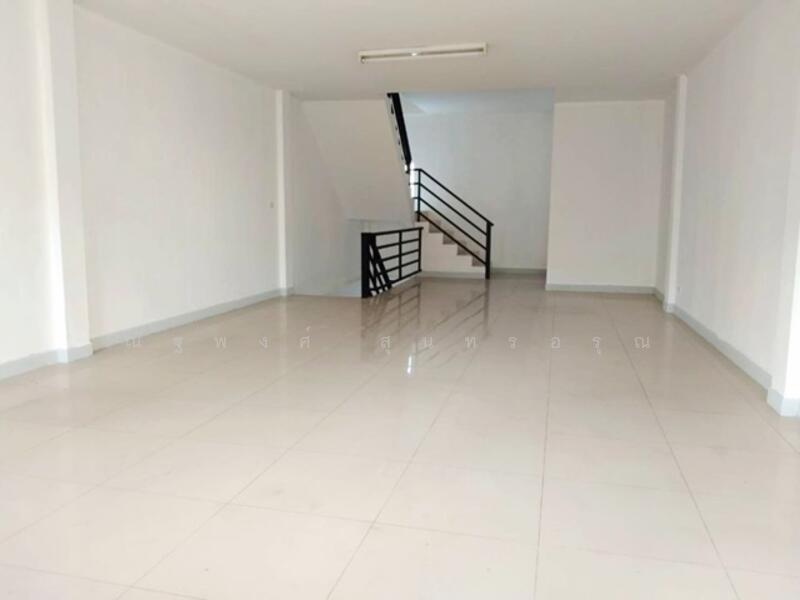 For Rent - The First Home Wongwaen-Lamlukka, Pathum Thani