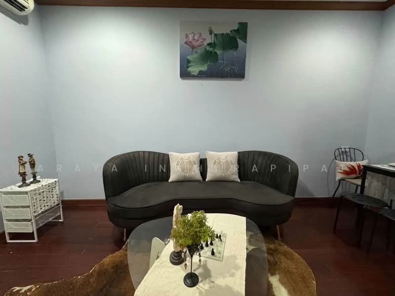 Supalai Premier Asoke, Bangkok, 1750 Petchaburi Road, Bang Kapi, Huai Khwang, Bangkok, 2 Bedrooms, 55 sqm, Condo For Rent, by Araya Intharapipat, 11793831 - DDproperty.com