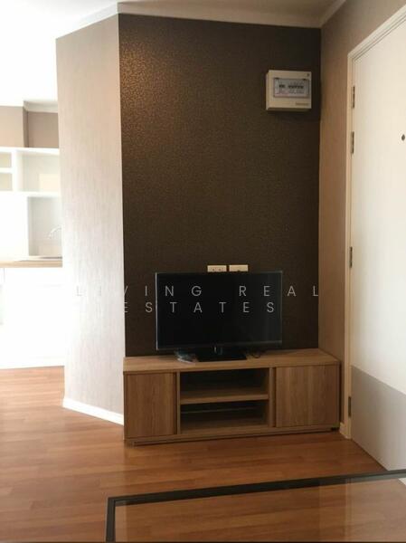 Lumpini Park Rama 9-Ratchada, Bangkok, 888 Chaturathit Road, Bang Kapi, Huai Khwang, Bangkok, 1 Bedroom, 27 sqm, Condo For Rent, by Living Real Estates, 11793887 - DDproperty.com