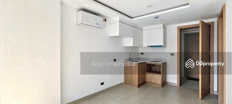 For Sale - The Breeze Condominium Bangsaray, Chon Buri