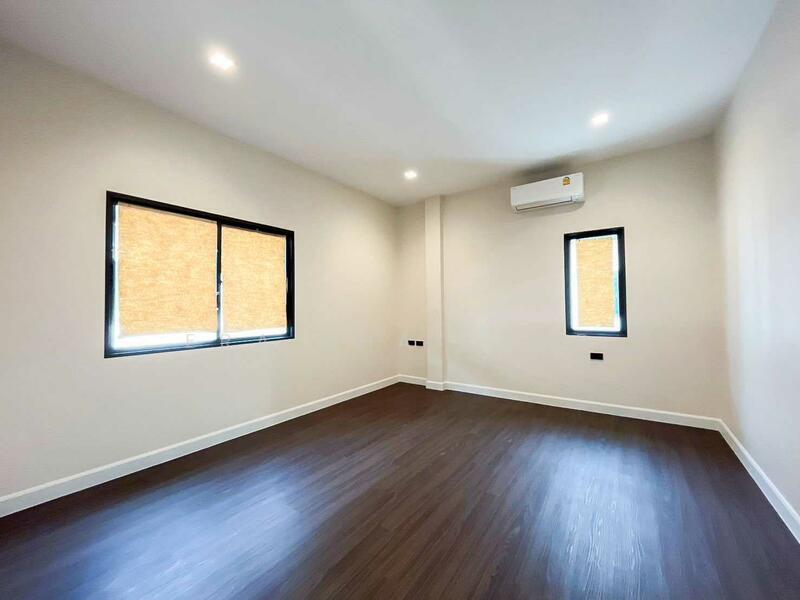 Bangkok Boulevard Ramintra-Watcharapol, Bangkok, Chatuchot Road, O-Ngoen, Sai Mai, Bangkok, 4 Bedrooms, 315 sqm, Single Detached House For Sale, by ERA Thailand, 11796221 - DDproperty.com