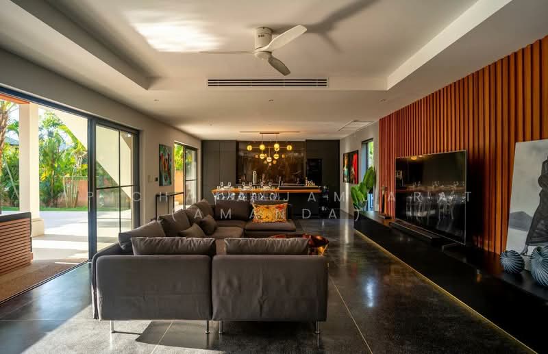 Spacious Plot 800 SQM 4-Bedroom Pool Villa for Rent in Soi Suksan Rawai, Phuket, Rawai, Muang Phuket, Phuket, 4 Bedrooms, 480 sqm, Villa For Rent, by Apichaya Jamjarat (Amanda), 11796499 - DDproperty.com