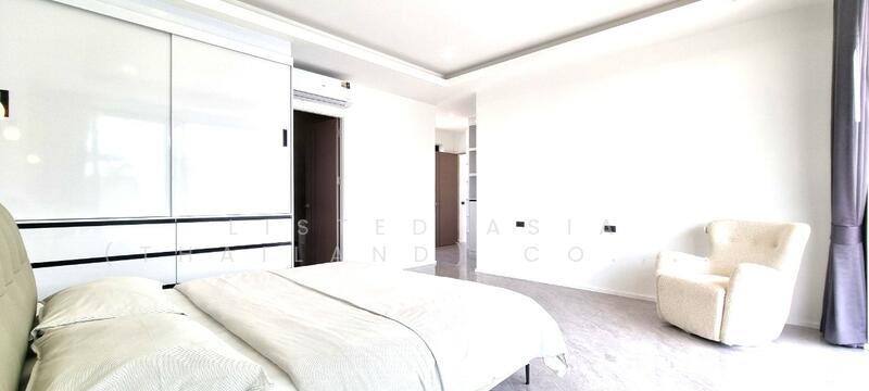 3 Bedrooms Luxury Pool Villa in Chaiyapruek - Pattaya for Sale, Chon Buri (Pattaya), Nong Pru, Bang Lamung (Pattaya), Chon Buri (Pattaya), 3 Bedrooms, 380 sqm, Villa For Sale, by PLC Real Estate, 11796916 - DDproperty.com