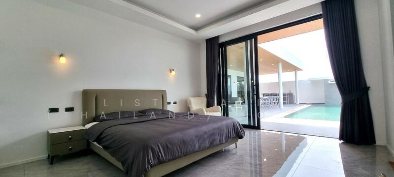 3 Bedrooms Luxury Pool Villa in Chaiyapruek - Pattaya for Sale, Chon Buri (Pattaya), Nong Pru, Bang Lamung (Pattaya), Chon Buri (Pattaya), 3 Bedrooms, 380 sqm, Villa For Sale, by PLC Real Estate, 11796916 - DDproperty.com