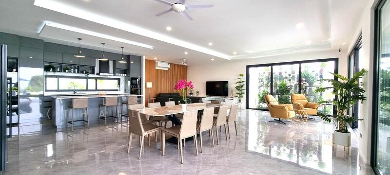 3 Bedrooms Luxury Pool Villa in Chaiyapruek - Pattaya for Sale, Chon Buri (Pattaya), Nong Pru, Bang Lamung (Pattaya), Chon Buri (Pattaya), 3 Bedrooms, 380 sqm, Villa For Sale, by PLC Real Estate, 11796916 - DDproperty.com