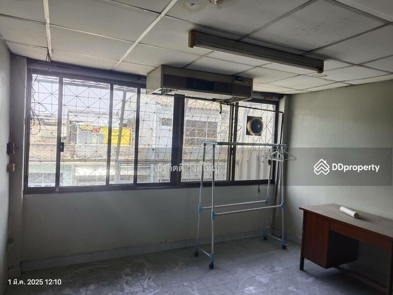For Sale - ขายอาคารพาณิชย์ 4 ชั้น ในสุขุมวิท 69 แขวงพระโขนงเหนือ เขตวัฒนา กรุงเทพมหานคร 10110, Bangkok