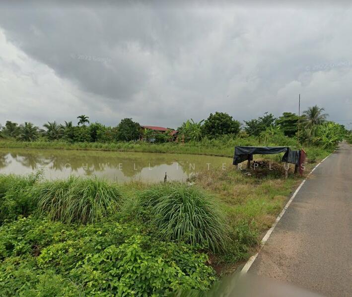 ขาย - ขายที่บ่อบางขนาก 21 ไร่ ติดถ.ลาดยาง ติดแม่น้ำบางปะกง ใกล้ถนน3481 - 1.8 กม., ฉะเชิงเทรา