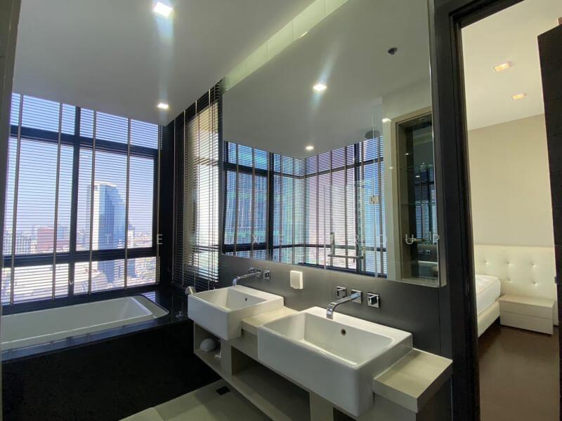 Ivy Ampio, Bangkok, 48 Ratchadaphisek Road, Huai Khwang, Bangkok, 2 Bedrooms, 82 sqm, Condo For Rent, by The Luxe Group, 11797367 - DDproperty.com