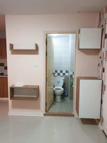 Lumpini Condo Town Ramintra-Laksi, Bangkok, 16 Ram Inthra Road, Anusaowari, Bang Khen, Bangkok, 1 Bedroom, 28 sqm, Condo For Sale, by Living Real Estates, 11798564 - DDproperty.com