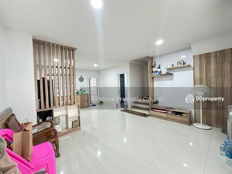 For Sale - Manirin Village Modern Home Bang Phra, Chon Buri