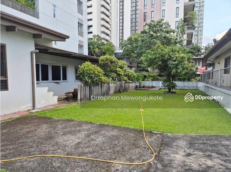 ให้เช่า - ที่ดินและบ้านเนื้อที่ 96 ตรว. ใกล้เทอมินอล 21 และ BTS อโศก, กรุงเทพ