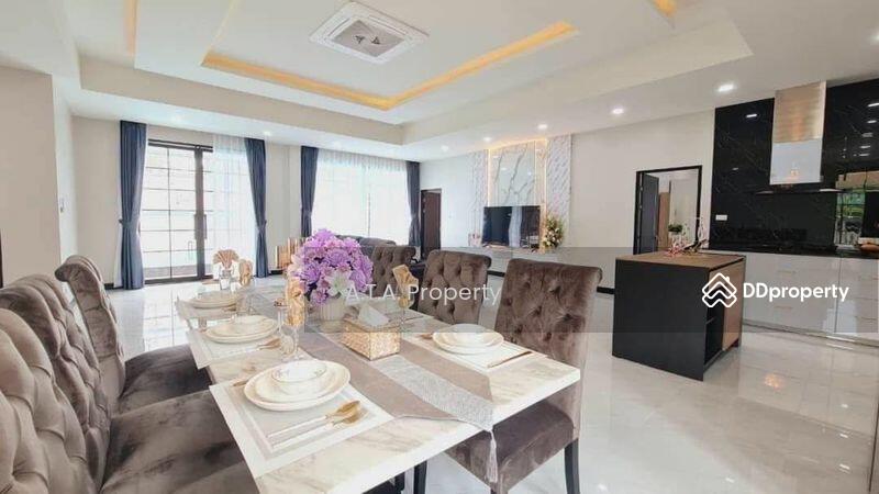 For Sale - Pool Villa Phonpraphanimit Map Prachan Pattaya, Chon Buri