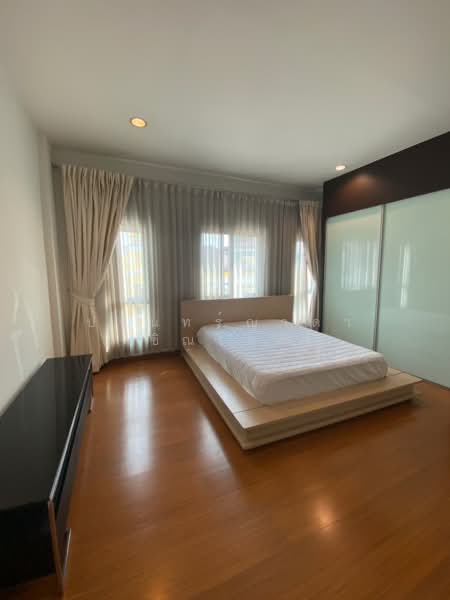 Baan Klang Muang Swiss Town Kaset-Nawamin : บ้านกลางเมือง สวิสทาวน์ เกษตร-นวมินทร์, กรุงเทพ, ซอยหมู่บ้านกลางเมือง, จรเข้บัว, ลาดพร้าว, กรุงเทพ, 240 ตร.ม., ทาวน์เฮ้าส์ ให้เช่า, โดย ปรินทร์ญาดา ชิณโชติ, 11798907 - DDproperty.com