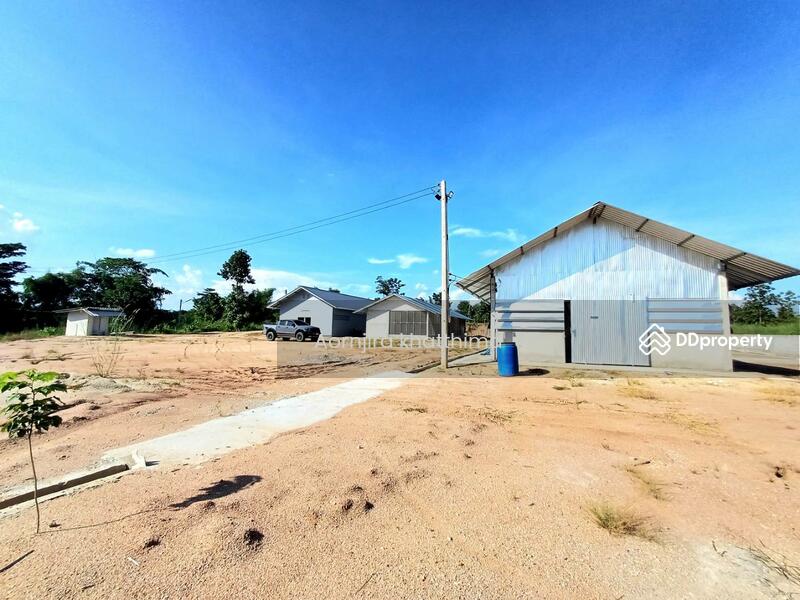For Sale - S1855 Land for sale/rent with a house and building, next to a rural highway, Lampang Province., Lampang