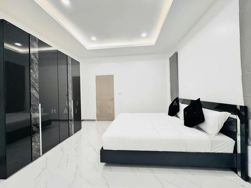 4 Beds 5 Baths Pool Villa for Sale in Pattaya, Jomtien, Chon Buri (Pattaya), Nong Pru, Bang Lamung (Pattaya), Chon Buri (Pattaya), 4 Bedrooms, 150 sqm, Villa For Sale, by PLC Real Estate, 11799097 - DDproperty.com