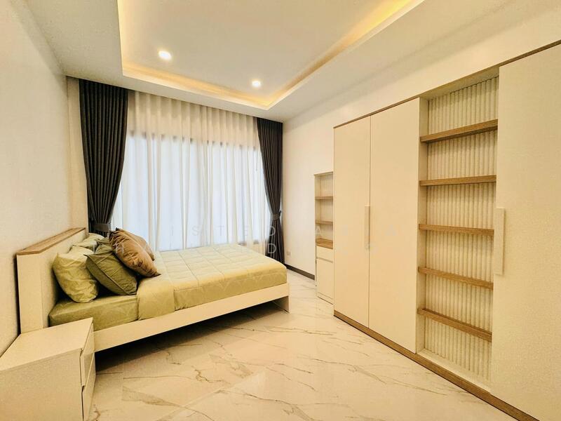 4 Beds 5 Baths Pool Villa for Sale in Pattaya, Jomtien, Chon Buri (Pattaya), Nong Pru, Bang Lamung (Pattaya), Chon Buri (Pattaya), 4 Bedrooms, 150 sqm, Villa For Sale, by PLC Real Estate, 11799097 - DDproperty.com