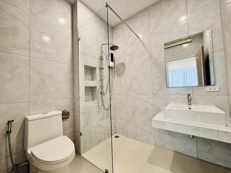 4 Beds 5 Baths Pool Villa for Sale in Pattaya, Jomtien, Chon Buri (Pattaya), Nong Pru, Bang Lamung (Pattaya), Chon Buri (Pattaya), 4 Bedrooms, 150 sqm, Villa For Sale, by PLC Real Estate, 11799097 - DDproperty.com