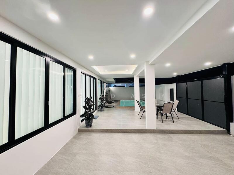 4 Beds 5 Baths Pool Villa for Sale in Pattaya, Jomtien, Chon Buri (Pattaya), Nong Pru, Bang Lamung (Pattaya), Chon Buri (Pattaya), 4 Bedrooms, 150 sqm, Villa For Sale, by PLC Real Estate, 11799097 - DDproperty.com