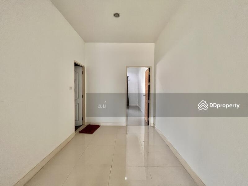 For Rent - 3-storey commercial building, Chiang Mai