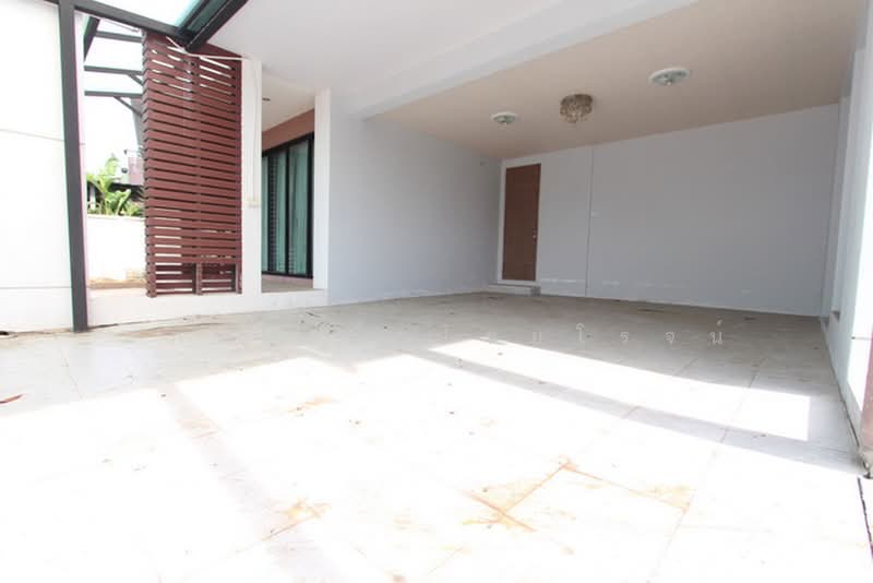 Aqua Divina Ramkhamhaeng 94, Bangkok, Ramkhamhaeng Road, Saphan Sung, Bangkok, 5 Bedrooms, 250 sqm, Single Detached House For Sale, by อภิชัย ลิ้มไชยโรจน์, 11799581 - DDproperty.com