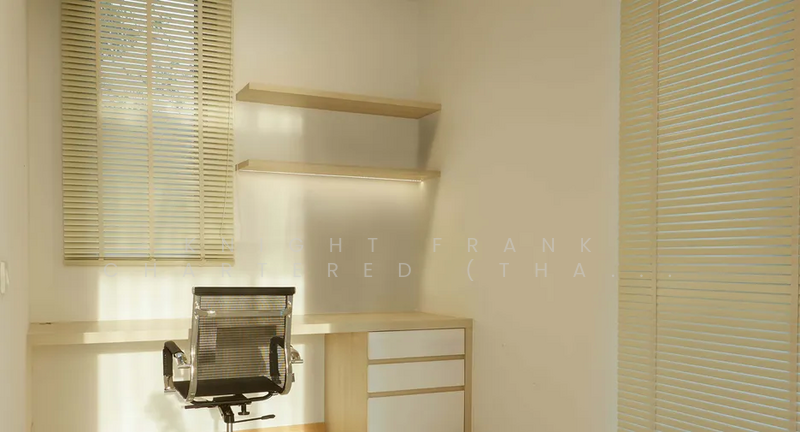Hem 52, Bangkok, Bang Kapi, Huai Khwang, Bangkok, 3 Bedrooms, 390 sqm, Single Detached House For Rent, by Knight Frank Chartered (Thailand) Co.,Ltd, 11799765 - DDproperty.com