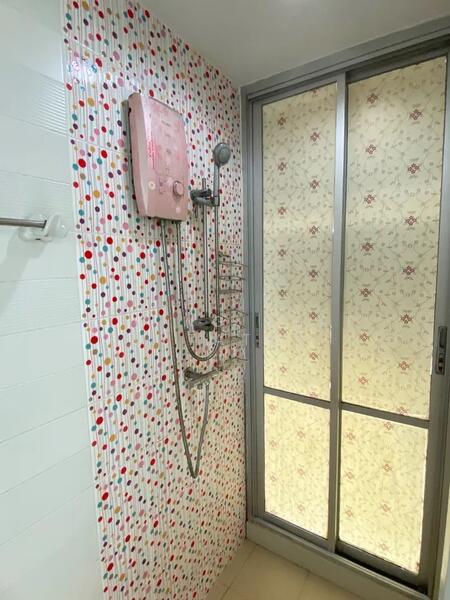 The IRIS Rama 9-Srinakarin, Bangkok, Srinakarin Road, Suan Luang, Suan Luang, Bangkok, 1 Bedroom, 32 sqm, Condo For Rent, by Living Real Estates, 11799834 - DDproperty.com