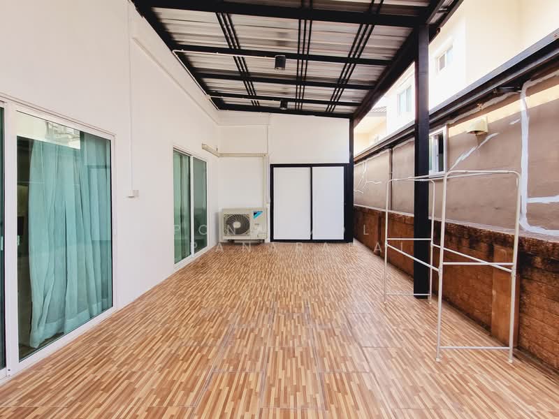 Passorn Prestiege Luxe Pattanakarn, Bangkok, Phatthanakan Road, Suan Luang, Suan Luang, Bangkok, 4 Bedrooms, 220 sqm, Single Detached House For Rent, by Ponwimol Wipanarapai, 11799913 - DDproperty.com