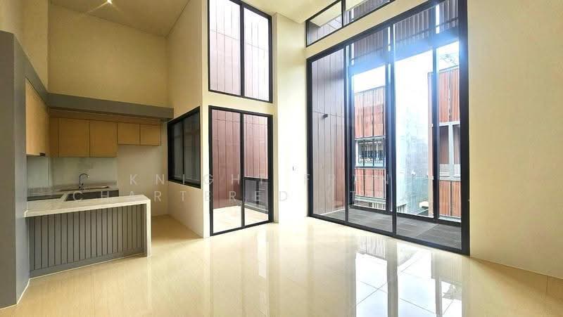 U Charoen Residence Town in Town, Bangkok, Sriwara Road, Phlapphla, Wang Thonglang, Bangkok, 2 Bedrooms, 475 sqm, Condo For Rent, by Knight Frank Chartered (Thailand) Co.,Ltd, 11800336 - DDproperty.com