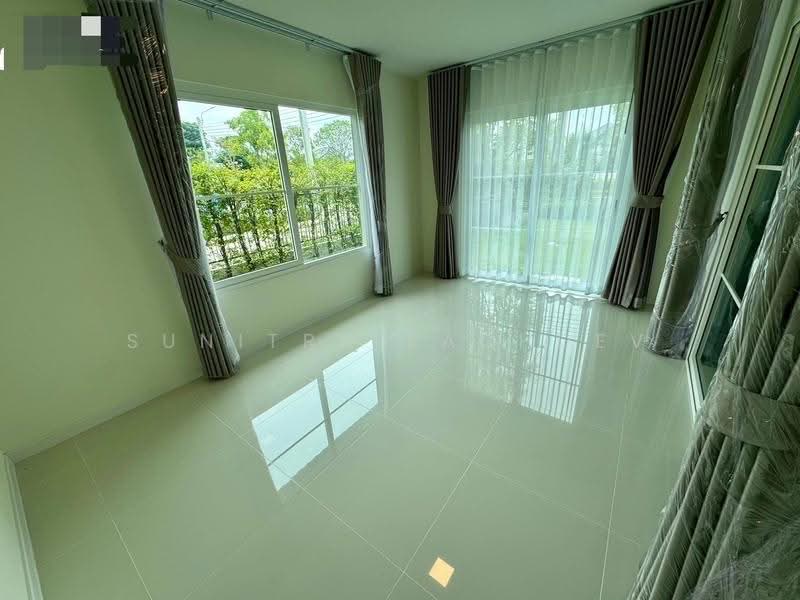 Villaggio Srinakarin-Bangna, Samut Prakan, Buanakarin Road, Bang Kaeo, Bang Plee, Samut Prakan, 4 Bedrooms, 175 sqm, Single Detached House For Rent, by Sunitra Sachdev, 11800370 - DDproperty.com
