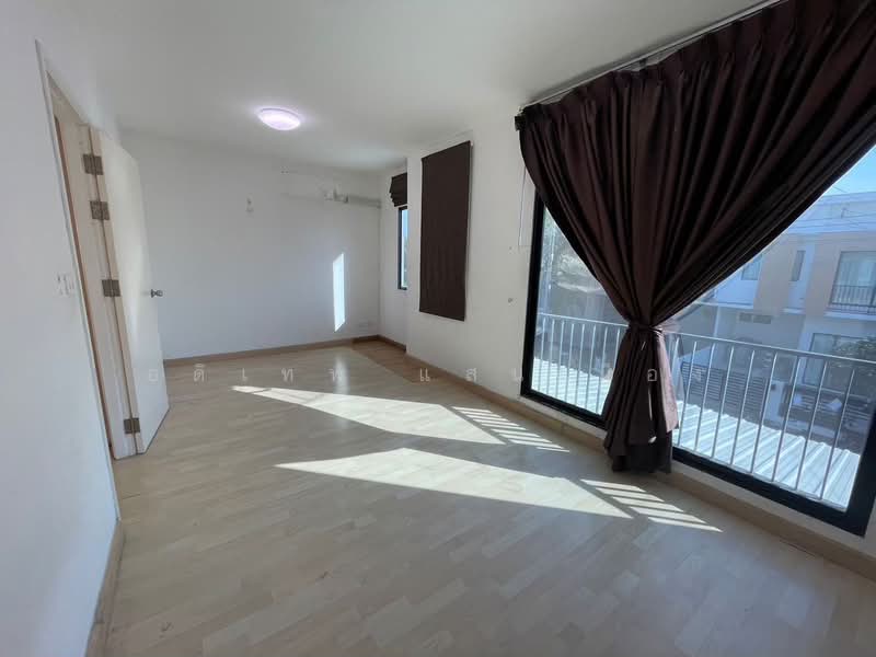 The Connect Watcharaphon-Phoemsin, Bangkok, Permsin Road, Khlong Tanon, Sai Mai, Bangkok, 3 Bedrooms, 115 sqm, Townhouse For Sale, by อดิเทพ แสนเมือง, 11801275 - DDproperty.com