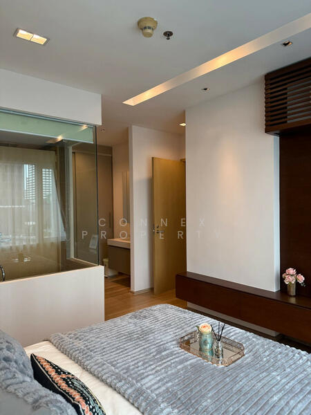 Siri At Sukhumvit, Bangkok, 902 Sukhumvit Road, Phra Kanong, Khlong Toei, Bangkok, 2 Bedrooms, 69 sqm, Condo For Sale, by Connex Property, 11801369 - DDproperty.com