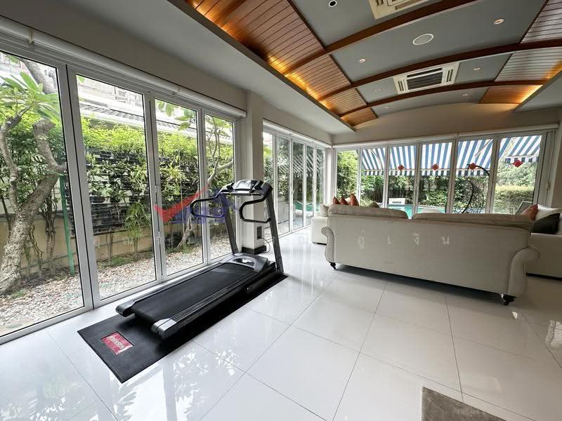 Large detached house on Ramkhamhaeng Road, bangkok, Saphan Sung, Bangkok, 4 Bedrooms, 790 sqm, Single Detached House For Rent, by คุณรวีวรรณ อู่เงิน, 11801374 - DDproperty.com