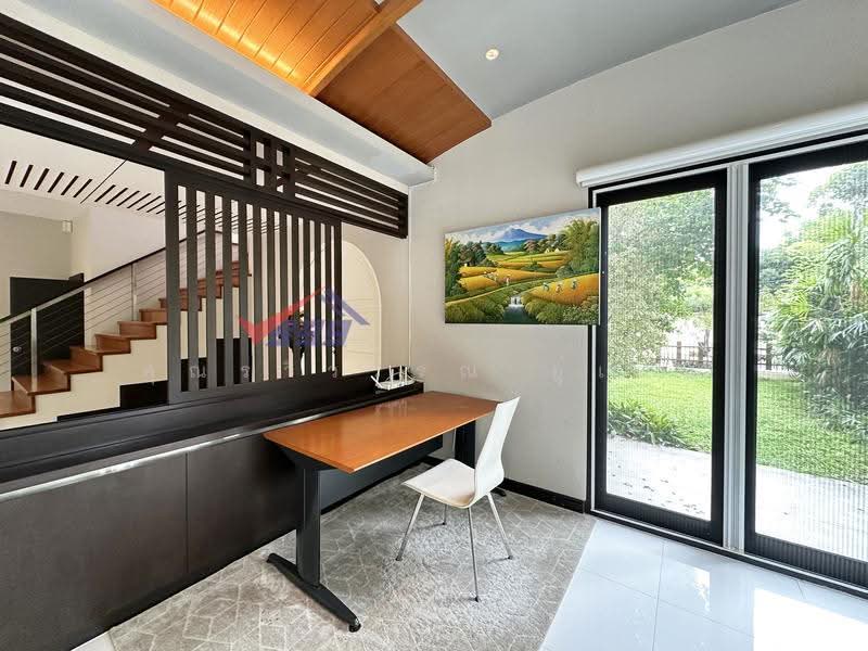Large detached house on Ramkhamhaeng Road, bangkok, Saphan Sung, Bangkok, 4 Bedrooms, 790 sqm, Single Detached House For Rent, by คุณรวีวรรณ อู่เงิน, 11801374 - DDproperty.com