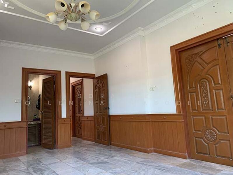 ขาย กิจการแพปลา พร้อมบ้านพักอยู่อาศัย สุราษฎร์ธานี, สุราษฎร์ธานี, ตลาดล่าง, บางกุ้ง, เมืองสุราษฎร์ธานี, สุราษฎร์ธานี, 2,948 ตร.ม., กิจการ ขาย, โดย Sorawee Chueninatthabodee, 11802029 - DDproperty.com