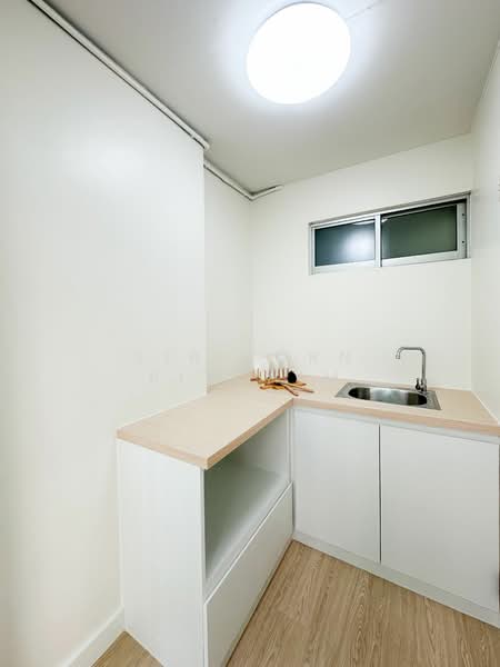 Lumpini Center Ladprao 111, Bangkok, 60-127 Soi Lat Phrao 111, Khlong Chan, Bang Kapi, Bangkok, 1 Bedroom, 28 sqm, Condo For Sale, by Sirikorn Ritchim, 11802061 - DDproperty.com