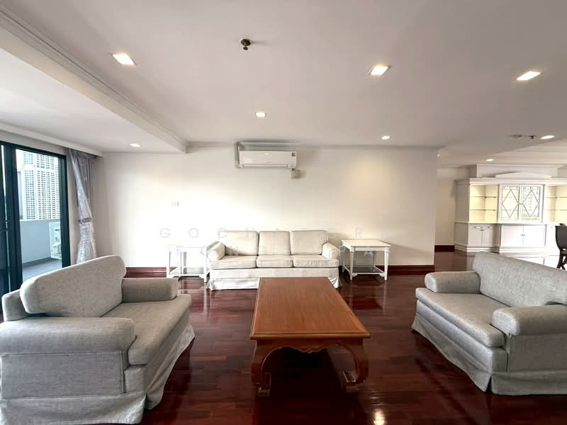 Apartment at Sukhumvit 13, Bangkok, Khlongtoei Nua, Watthana, Bangkok, 4 Bedrooms, 300 sqm, Apartment For Rent, by Gochaporn Fongsupa, 11802626 - DDproperty.com