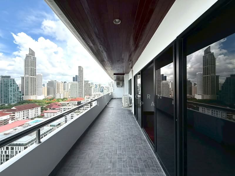 Apartment at Sukhumvit 13, Bangkok, Khlongtoei Nua, Watthana, Bangkok, 4 Bedrooms, 300 sqm, Apartment For Rent, by Gochaporn Fongsupa, 11802626 - DDproperty.com