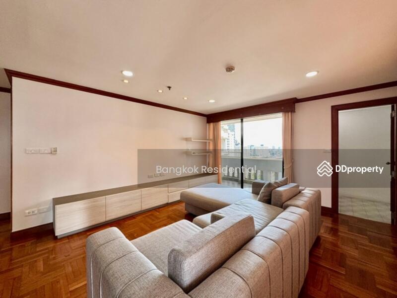 For Rent - Lee House Apartment, Bangkok
