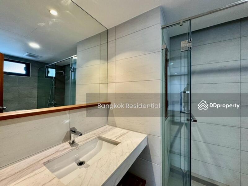 For Rent - Lee House Apartment, Bangkok