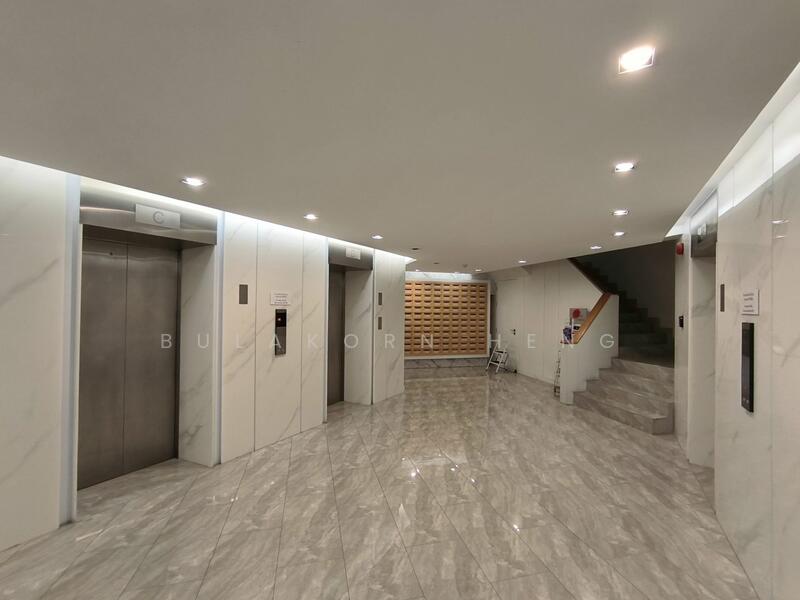 Crystal Garden, Bangkok, 217 Sukhumvit 4 Alley, Khlong Toei, Bangkok, 3 Bedrooms, 220 sqm, Condo For Rent, by Bulakorn Heng, 11802894 - DDproperty.com