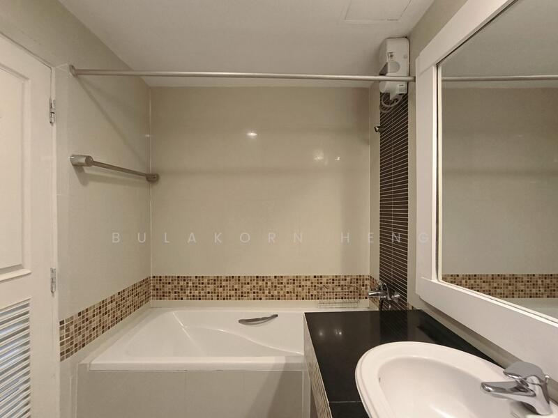 Crystal Garden, Bangkok, 217 Sukhumvit 4 Alley, Khlong Toei, Bangkok, 3 Bedrooms, 220 sqm, Condo For Rent, by Bulakorn Heng, 11802894 - DDproperty.com