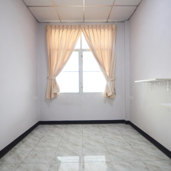 อยู่เจริญ บุญมา ซ.เทิดราชัน 45, กรุงเทพ, สีกัน, ดอนเมือง, กรุงเทพ, 120 ตร.ม., ทาวน์เฮ้าส์ ขาย, โดย คุณเป้/ajhome, 11803244 - DDproperty.com