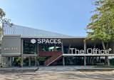 สำนักงานออกแบบสวยงามสำหรับ 2 คนใน Spaces The OfficePlus - DDproperty.com