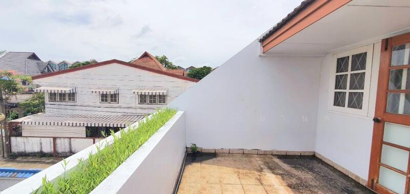 ขายบ้านเดี่ยว 2 ชั้น สร้างโดย Land&House ซอยสุขุมวิท 101/1 ขาย 12 ล้าน ที่ดิน 119 ตรว, กรุงเทพ, 665/158 สุขุมวิท 101/1, บางจาก, พระโขนง, กรุงเทพ, 200 ตร.ม., บ้านเดี่ยว ขาย, โดย Thanatsorn Hongmanop, 11804303 - DDproperty.com