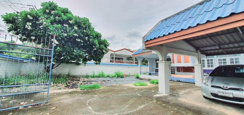 ขายบ้านเดี่ยว 2 ชั้น สร้างโดย Land&House ซอยสุขุมวิท 101/1 ขาย 12 ล้าน ที่ดิน 119 ตรว, กรุงเทพ, 665/158 สุขุมวิท 101/1, บางจาก, พระโขนง, กรุงเทพ, 200 ตร.ม., บ้านเดี่ยว ขาย, โดย Thanatsorn Hongmanop, 11804303 - DDproperty.com