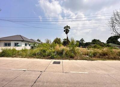 ขาย - ขายที่ดินเปล่า ใจกลางเมือง ใกล้เทศบาลเก่า นาป่า, ชลบุรี