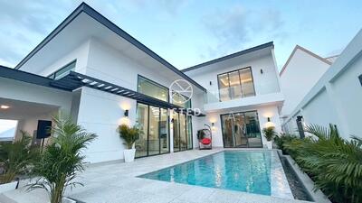 ขาย - Layan Chak Nok : ลายัน ชากนอก, ชลบุรี