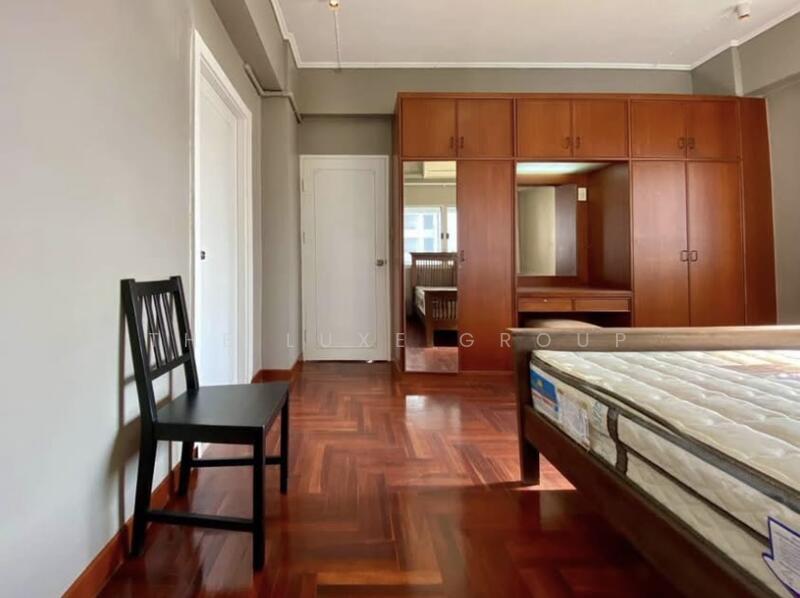 Siam Penthouse 2 Condominium : สยาม เพนท์เฮาส์ 2 คอนโดมิเนียม, กรุงเทพ, 72 ซอยสาทร 1 ถนนสาทร, ทุ่งมหาเมฆ, สาทร, กรุงเทพ, 170 ตร.ม., อพาร์ทเมนท์ ให้เช่า, โดย The Luxe Group, 11804942 - DDproperty.com
